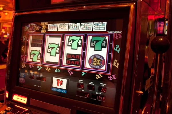 selamatjudi slot mobile app interface showing live dealer and sportsbook options